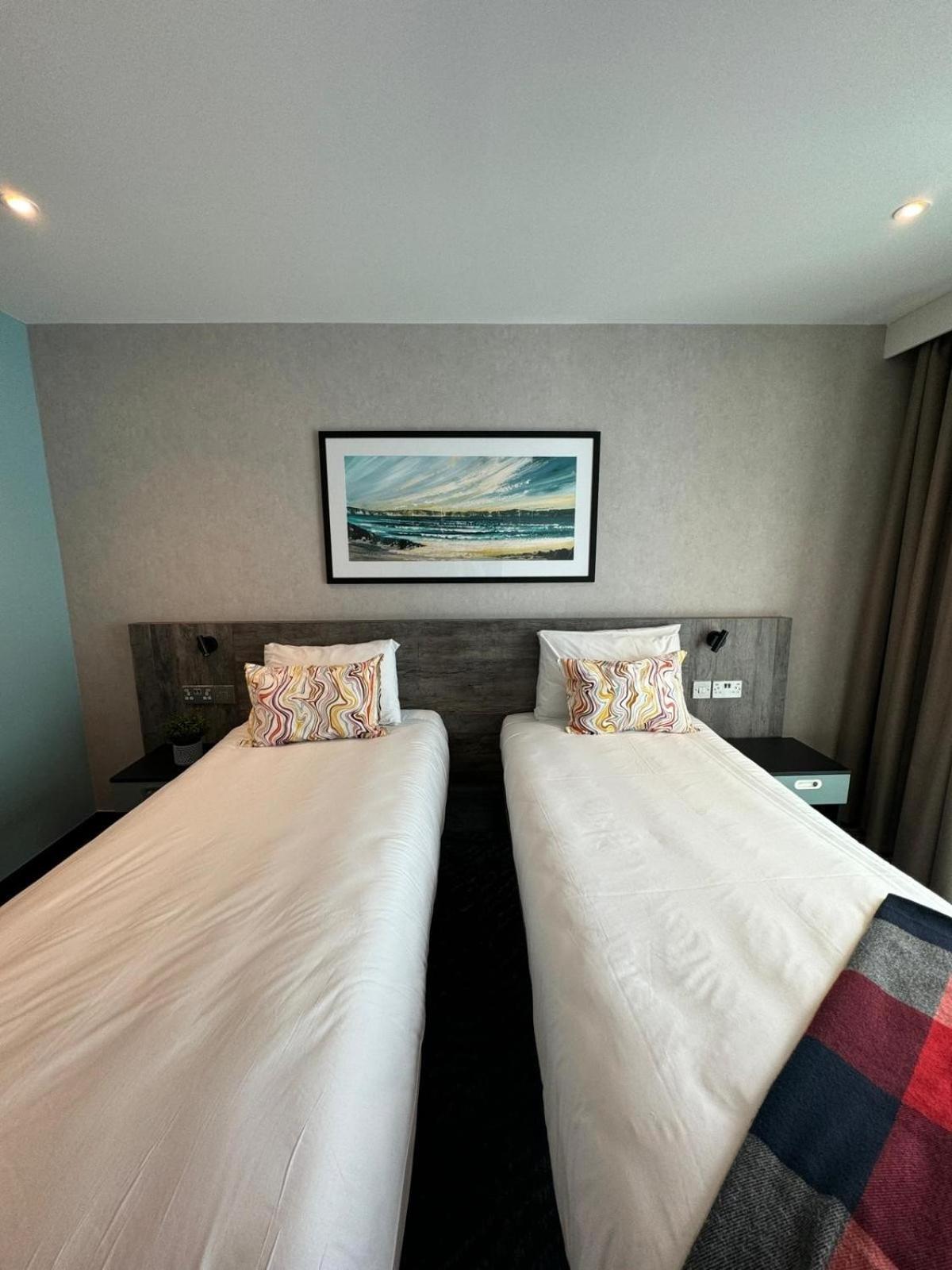 Ibis Styles Paignton Hotel Exterior foto